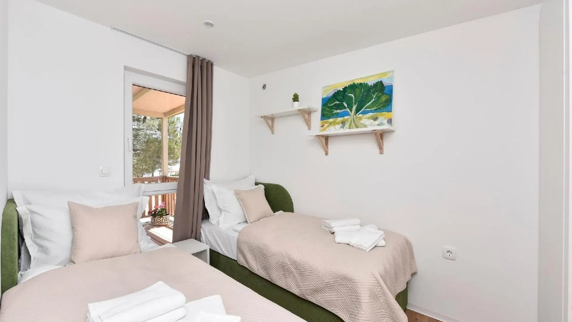 Premium-Mobilheim Mit 3 Schlafzimmern Auf Dem Campingplatz Ugljan Resort